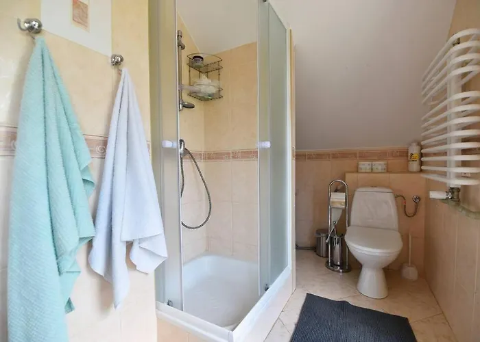 Dom Wsrod Modrzewi * Uscie Gorlickie